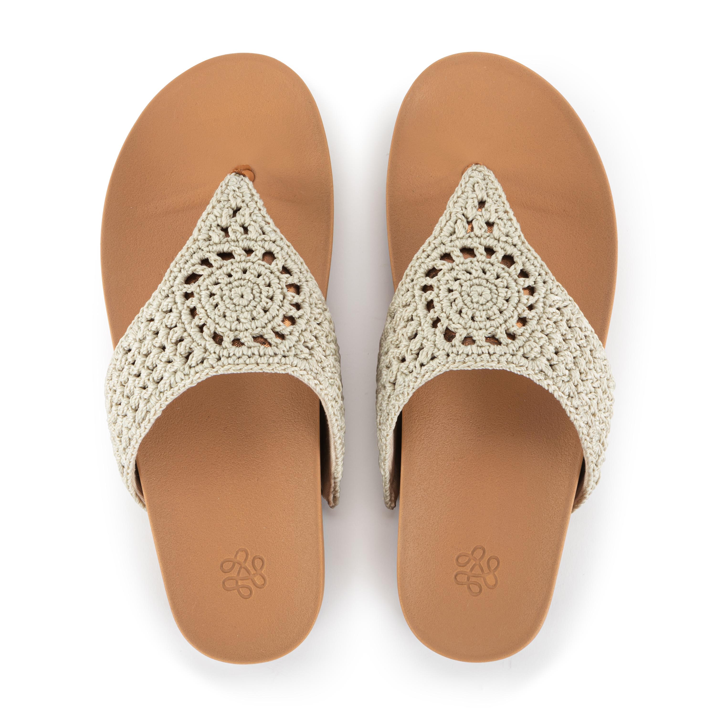 Everly Sandal - Hand Crochet - Natural Medallion